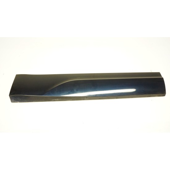 2009-2012 Audi Q5 Rear Door Blade Moulding Right 8R0853970E