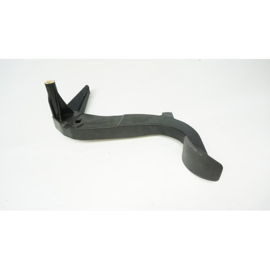 2013-2016 Audi S4 Clutch Pedal 8K1721316B