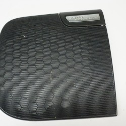 2004-2010 Audi A8 Rear Passenger Door Speaker Cover BOSE