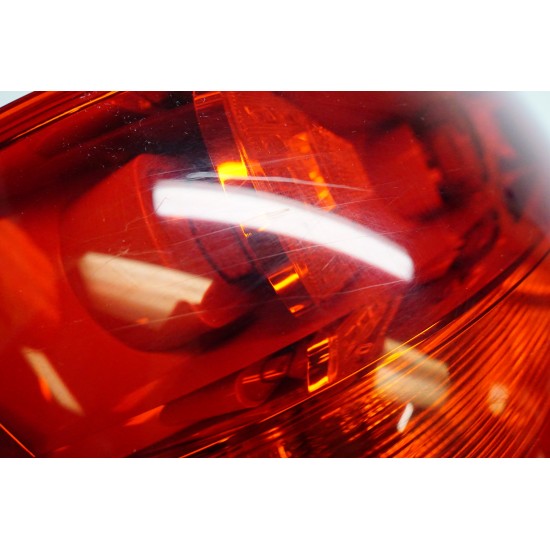 2007-2009 AUDI Q7 TAIL GATE Brake Lamp Light Left 4L0945093A
