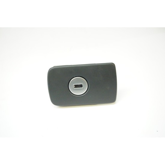 2010-2014 Volkswagen Golf Glove Box Latch 1K1857147B