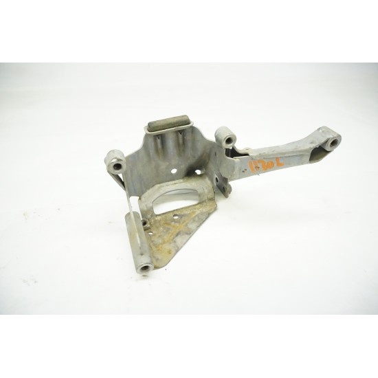 2013-2018 AUDI S7 Engine Mount Bracket Plate 4G0399059G