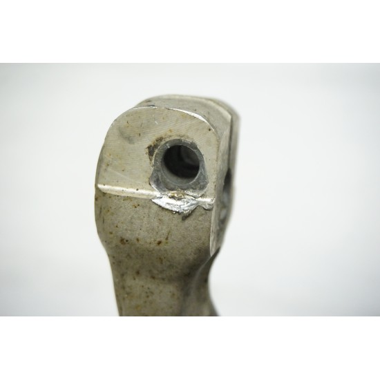 C6 AUDI A6 - RIGHT Steering Knuckle Spindle 4F0407254E 05-11