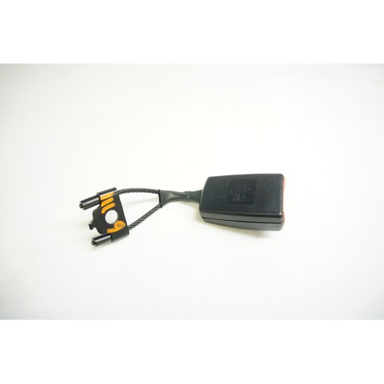 2009-2017 Volkswagen Tiguan REAR Center Seat Belt Buckle 5M0857740E