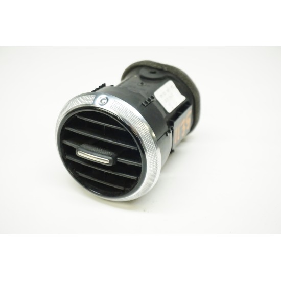 2010-2013 8P Audi A3 Dash Vent 8P0820901F