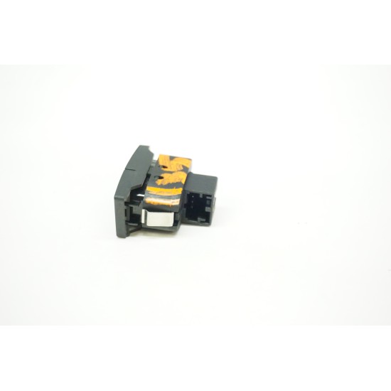 2010-2013 AUDI A3 TDI PASSENGER Door Lock Switch Right Front 8P2962108G