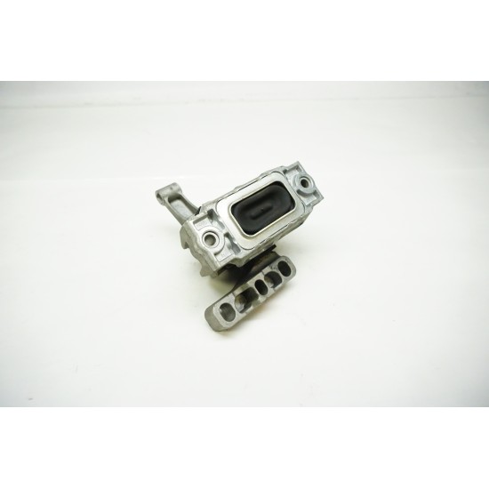 2015-2018 AUDI Q3 Engine Dampener Mount 5N0199262K