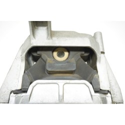 2015-2018 AUDI Q3 Engine Dampener Mount 5N0199262K