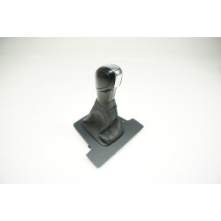 2012-2019 Volkswagen Passat Shift Knob and Boot 561713203F OEM