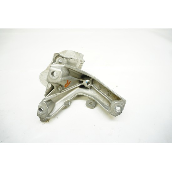 2013-2015 AUDI RS5 Engine Mount Bracket Right 8K0199308AN