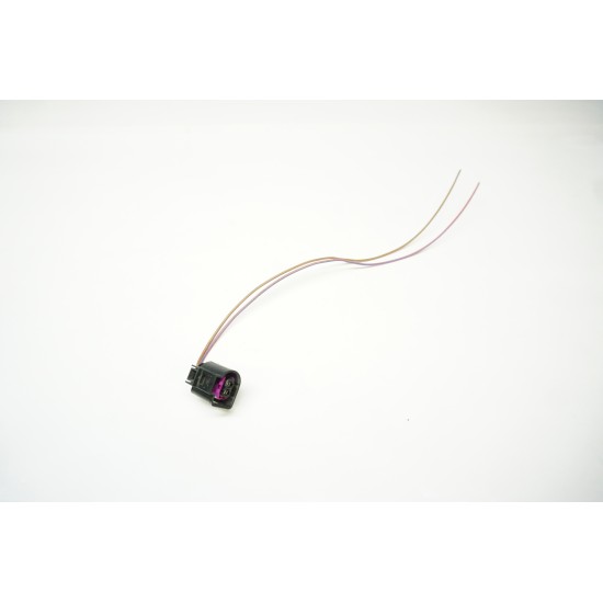 Audi Volkswagen Porsche Pig Tail Plug Connector 4D0971992