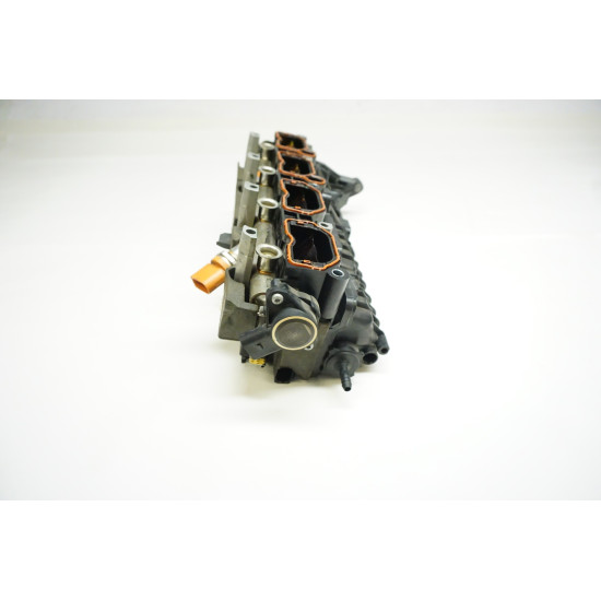 13-18 Audi S6 S7 RS7 Passenger Intake Manifold Runner 079133110BF