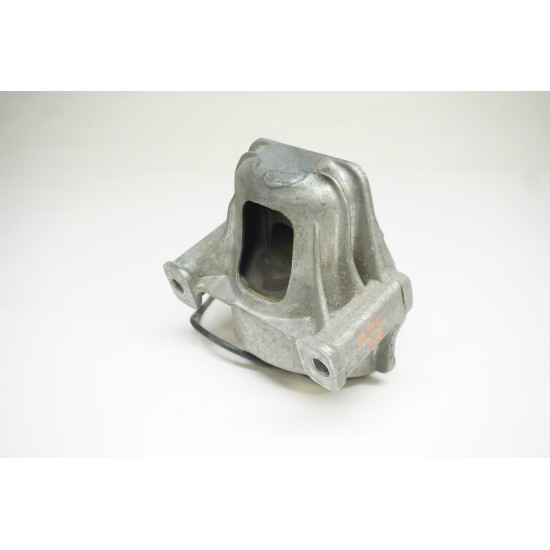 2013-2015 AUDI RS5 Left Engine Vibration Dampener Mount 8R0199381AG
