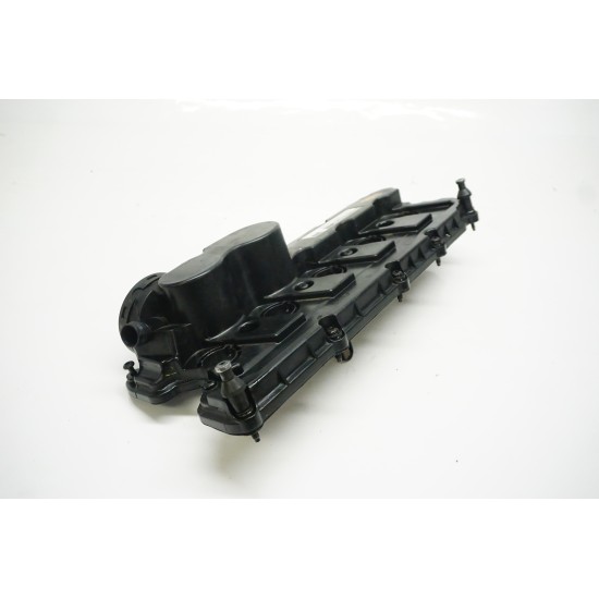 2012-2014 Volkswagen Beetle Passat 2.5L Valve Cover 07K103475E