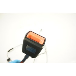 2012-2015 Volkswagen Passat - Front Passenger Seat Buckle 561857756H