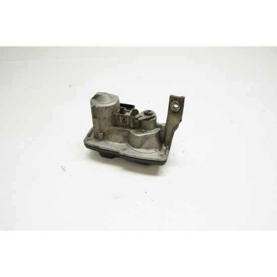 Volkswagen Passat TDI Exhaust Pipe Valve Motor 5Q0253691H Volkswagen Passat TDI Exhaust Pipe Valve Motor 5Q0253691H