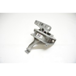 2022-2024 Volkswagen Taos 1.5T Engine Mount Right 5WA199262S