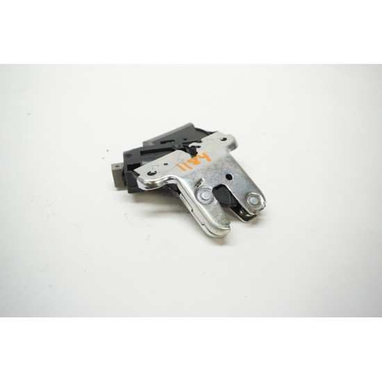 2005-2008 AUDI A4 Sedan Trunk Latch 4F5827505D