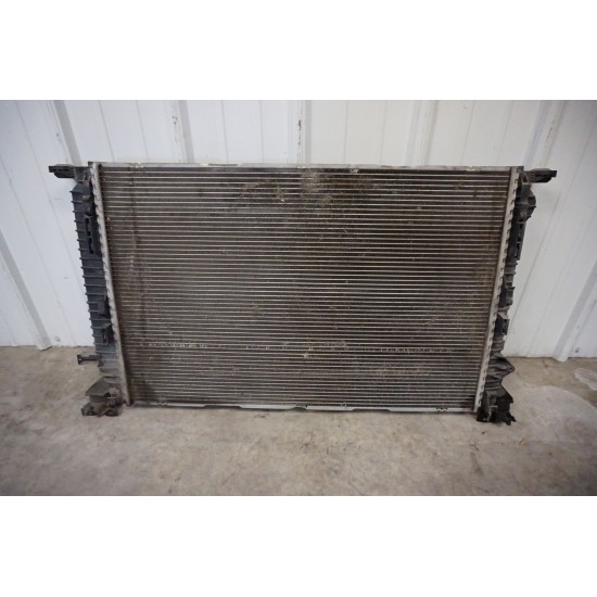 2013-2017 AUDI Q5 2.0T Main Radiator 8K0 121 251 AJ GENUINE