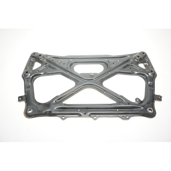 2012-2015 AUDI A7 Supercharged Engine Subframe Support Bracket 4H0399345Q