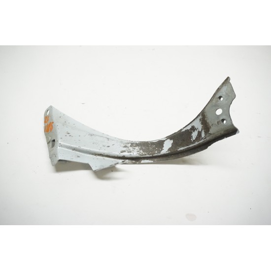 2012-2019 Volkswagen Beetle Right Fender Support Bracket 5C5821136