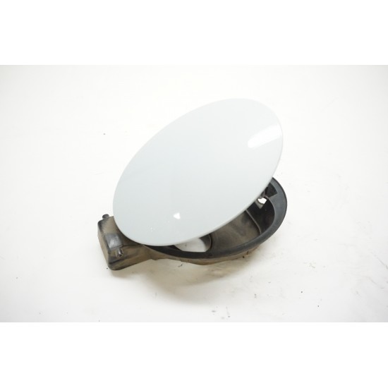 2012-2019 Volkswagen Beetle Fuel Cap Door Assembly