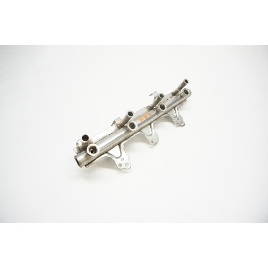 2012-2015 AUDI A6 CAEB Fuel Rail 06J133317AB