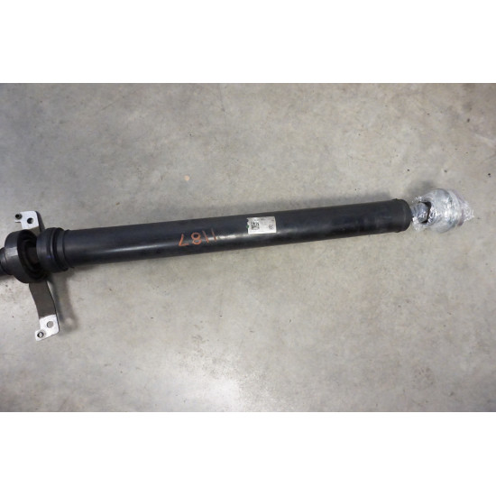 2021 Audi Q5 Drive Shaft  80A521101A
