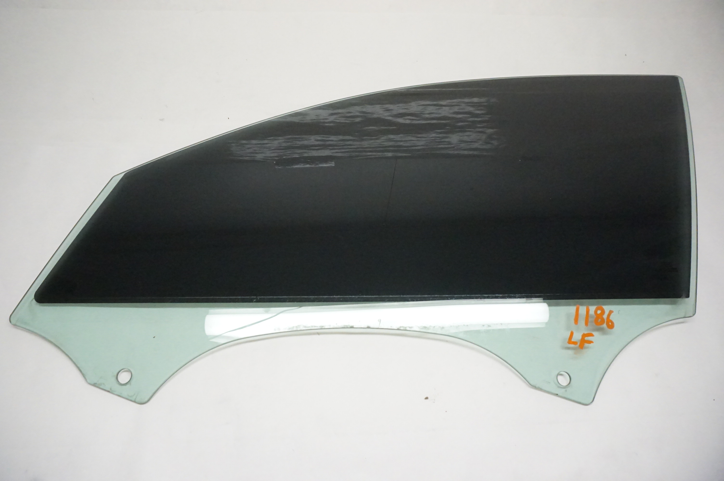 2013-2018 Audi S6 Driver Front Door Window Glass 4G0845201
