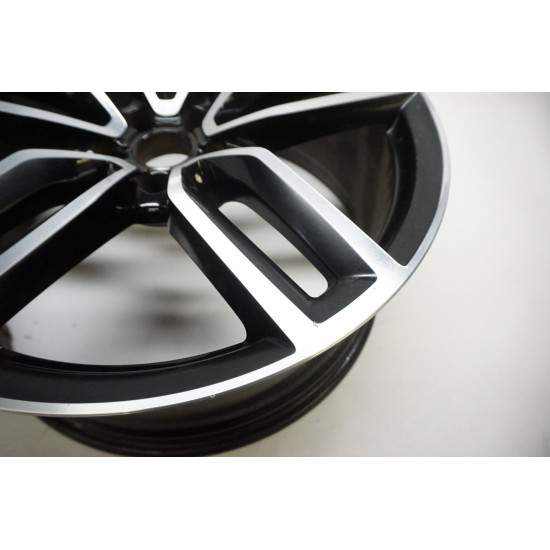 8R AUDI SQ5 Q5 BLACK 21