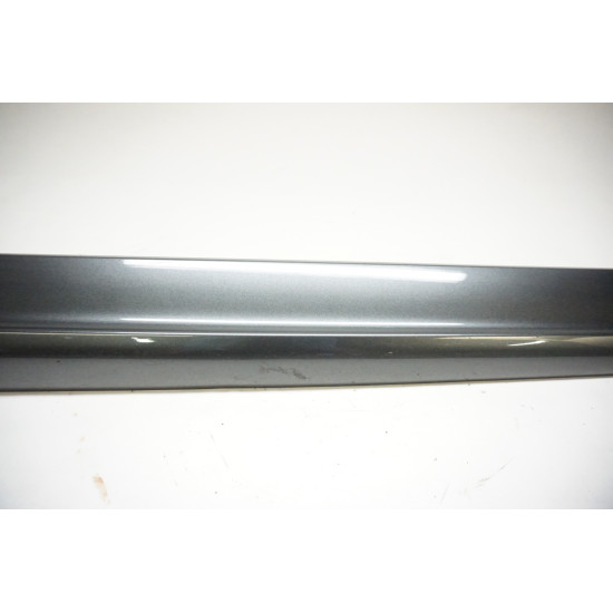 2014- 2017 AUDI SQ5 - FRONT PASSENGER Door Molding 8R0853960B