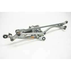 2015 2016 AUDI A4 Windshield Wiper Motor and Linkage