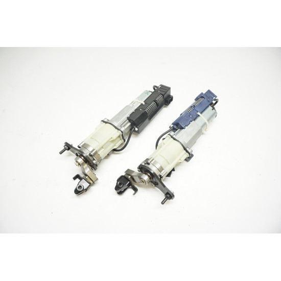 2014-2017 AUDI SQ5 Power Tailgate Lid Motor Set 8R0827851D 8R0827852D