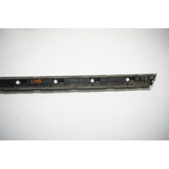 2012-2019 Volkswagen Beetle Passenger Door Blade Molding Right 5C5854940P