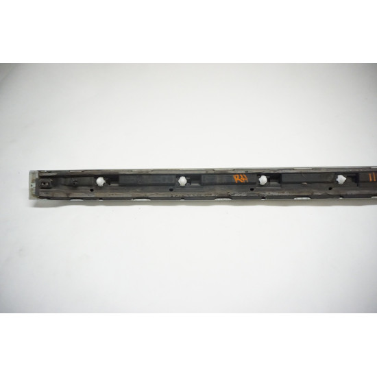 2012-2019 Volkswagen Beetle Passenger Door Blade Molding Right 5C5854940P