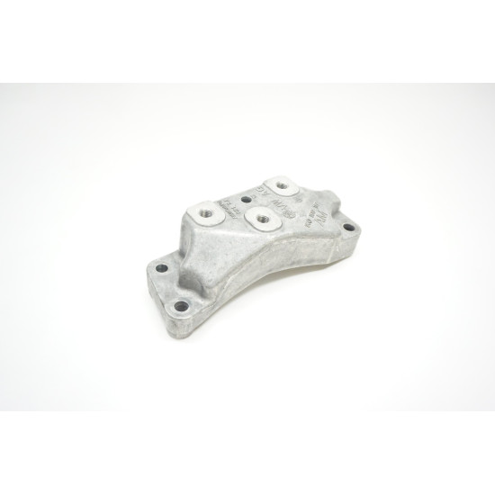 2009-2014 Audi TTS 2.0T Transmission Mount Bracket 1K0199117AM