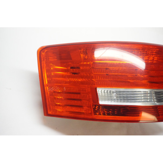 2005-2008 Audi A6 S6 Driver Side Brake Light Tail Lamp 4F5945095E