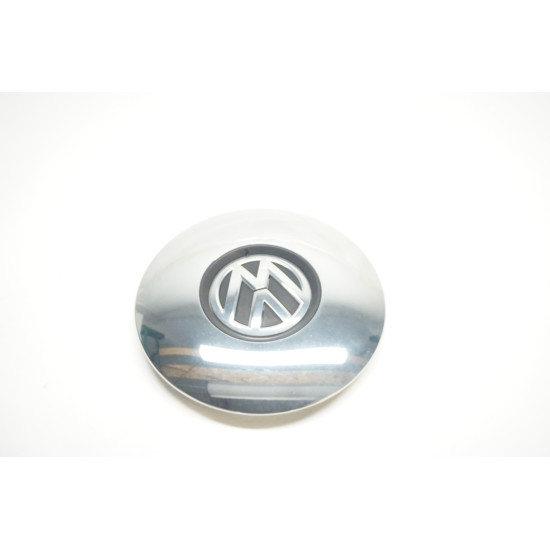 2018 2019 Volkswagen Beetle 17
