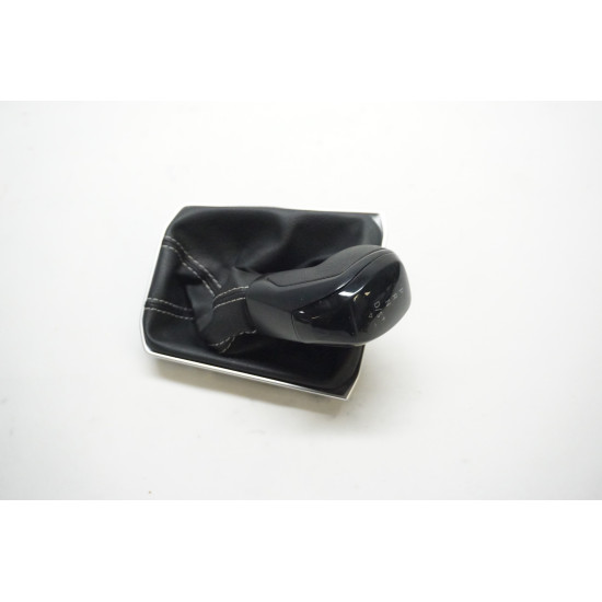 2021-2024 Volkswagen Taos Shift Knob and Boot 5NN713203G