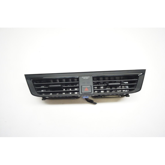 2022-2024 Volkswagen Taos Center Dash Vent 2GJ 819 728