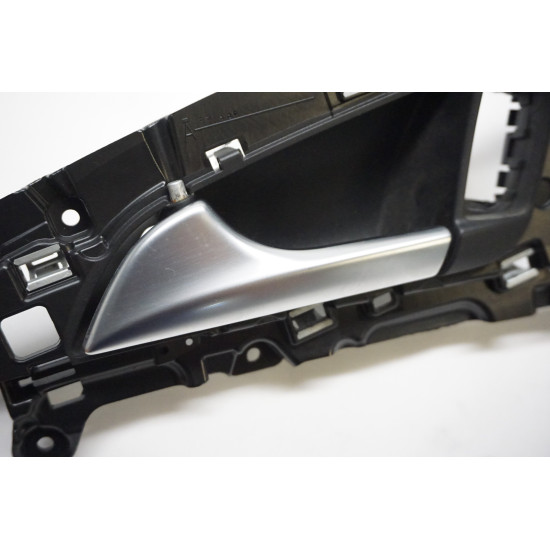 2013-2018 Audi S6 - Driver Door Interior Handle 4G0 837 019 A