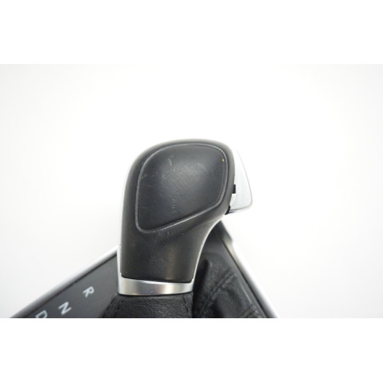 Volkswagen Golf Alltrack Transmission Shifter Knob and Boot 5G1713203J