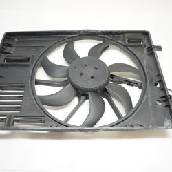 2017-2019 Volkswagen Alltrack Radiator Fan Assembly 5QM121203F