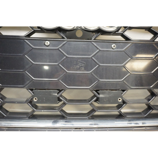 2021-2024 Audi A4 S Line - Front Bumper Grille 8W0853651EB