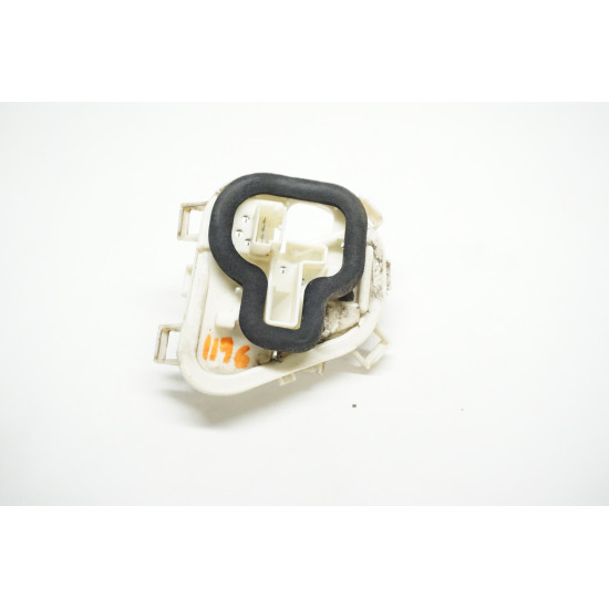 2015-2017 Volkswagen Golf - Left Quarter Bulb Socket  5GM945257B