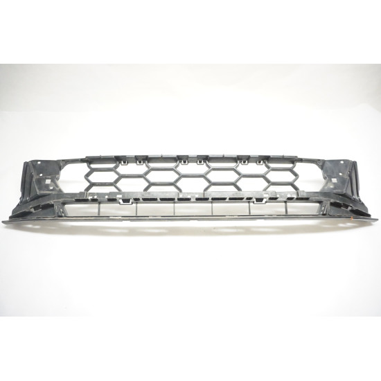 2021-2024 Audi A4 S Line Front Bumper Lower Grille 8W0807683F CRACKED 2021-2024 Audi A4 S Line Front Bumper Lower Grille 8W0807683F CRACKED