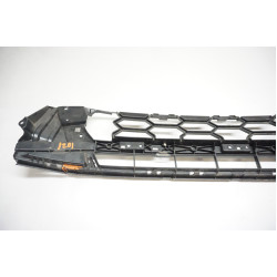 2021-2024 Audi A4 S Line Front Bumper Lower Grille 8W0807683F CRACKED 2021-2024 Audi A4 S Line Front Bumper Lower Grille 8W0807683F CRACKED