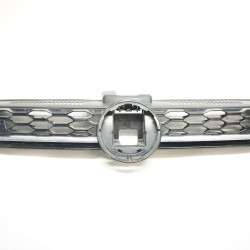 2018 2019 Volkswagen Alltrack Front Bumper Grille 5G0853651DA