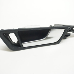 2009-2017 AUDI Q5 Front Passenger Door Handle 8R0837020A