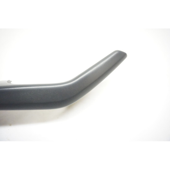 2013-2017 AUDI Q5 SQ5 Driver Door Arm Rest 8R1867173 2013-2017 AUDI Q5 SQ5 Driver Door Arm Rest 8R1867173